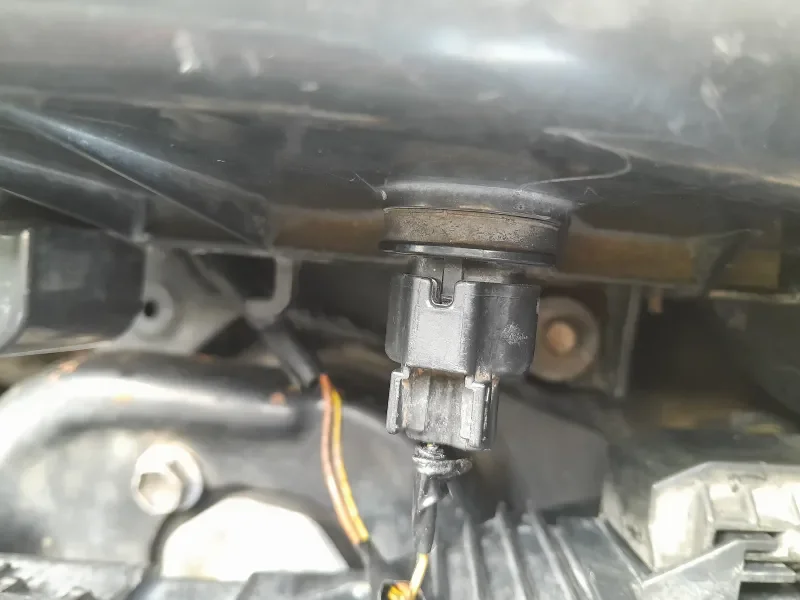 Suzuki Mi carro cabecea