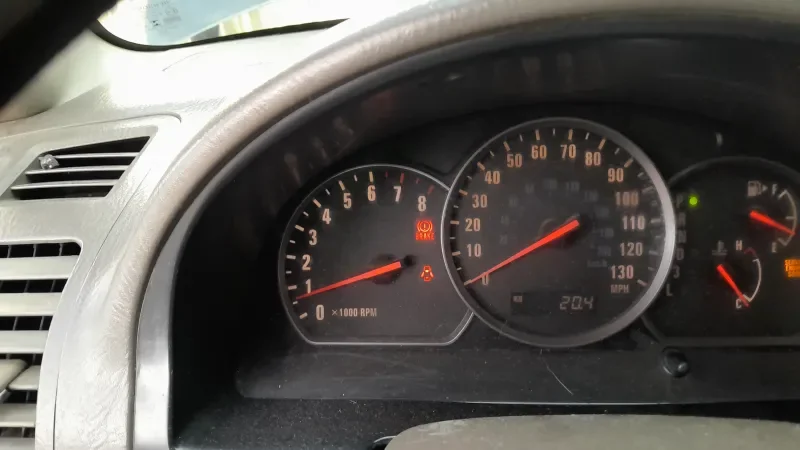 Suzuki Mi carro cabecea