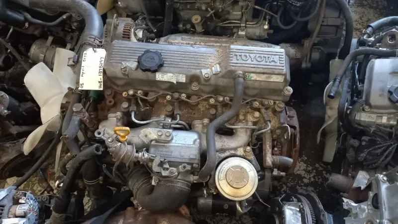 Toyota Especificaciones técnicas de torque o apriete del motor Toyota Dyna 14B